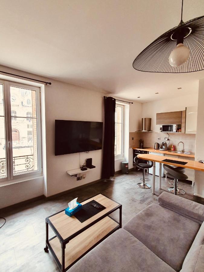 Studio De L'Hotel De Ville Charleville-Mézières Zewnętrze zdjęcie