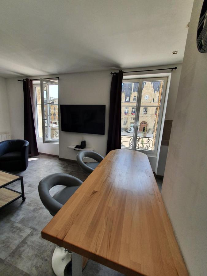 Studio De L'Hotel De Ville Charleville-Mézières Zewnętrze zdjęcie