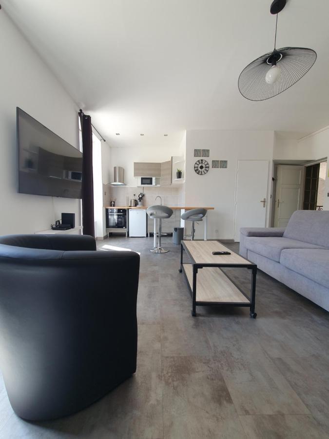 Studio De L'Hotel De Ville Charleville-Mézières Zewnętrze zdjęcie