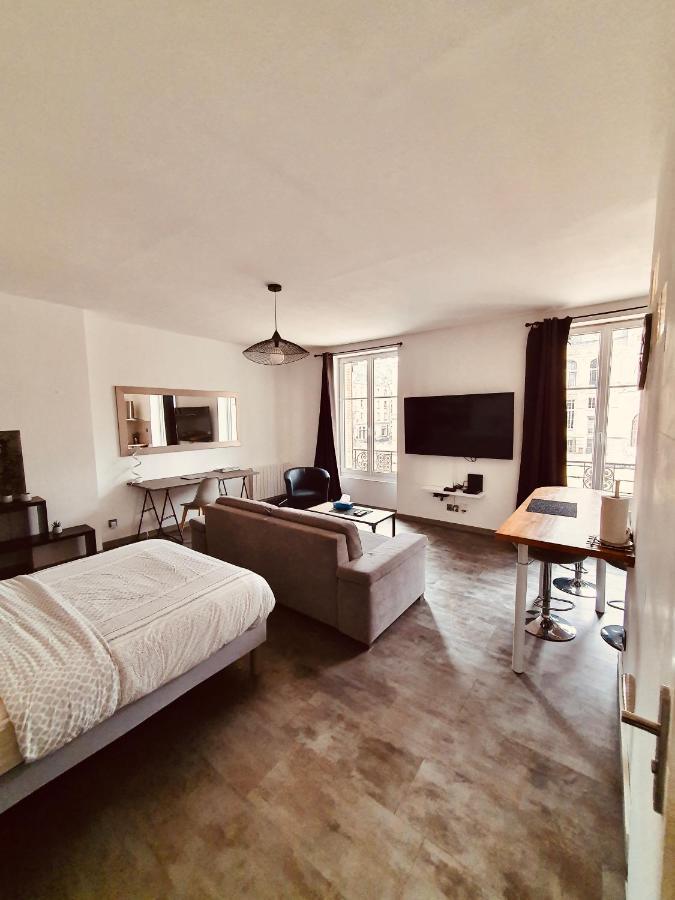 Studio De L'Hotel De Ville Charleville-Mézières Zewnętrze zdjęcie
